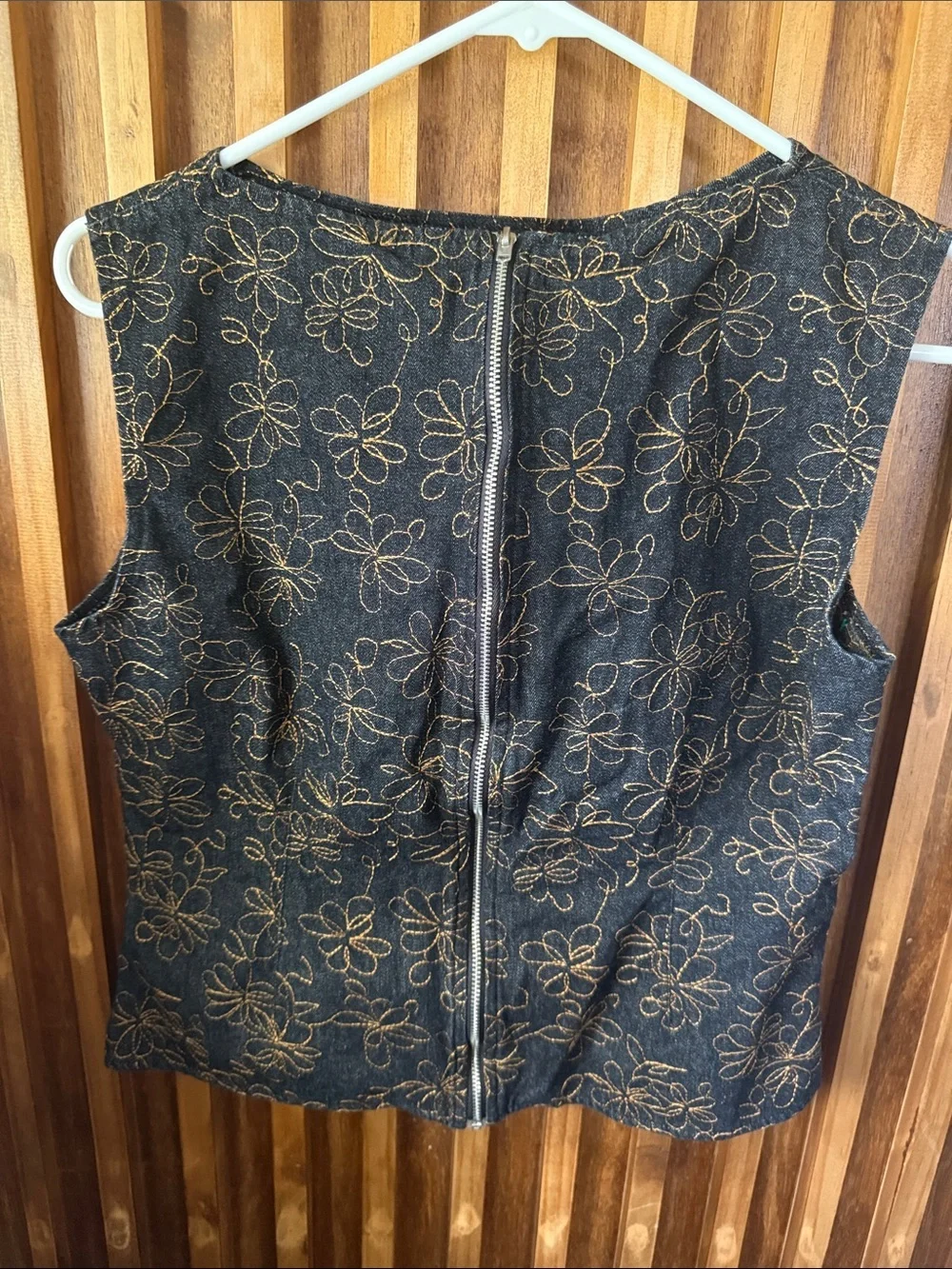 Classic Denim Vintage K&R Cropped Zip Back Top with Embroidered. M